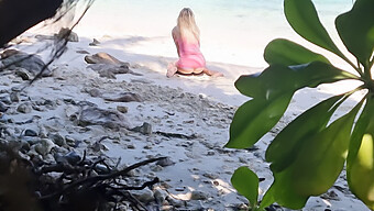 Amateur Nudist Voyeur: Blonde Barebacking On The Beach