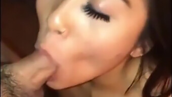 Niesamowity Blowjob I Wielki Cumshot Azjatyckiej Dziewczyny