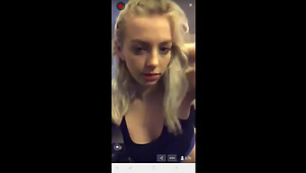 アメリカ人カップルがキスとオナニーをperiscopeで楽しむ