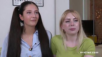 Adolescentele Drăguțe Lana L Și Lana L Descoperă Plăcerile Iubirii Lesbiene