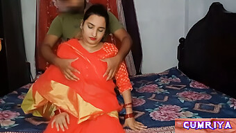 Pareja Amateur India Con Grandes Tetas Naturales Disfruta Del Femdom Y La Corrida