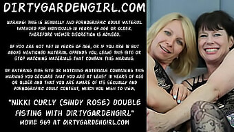 Nikki Curly (Aka Sindy Rose) Tar Sig An Dirtygardengirl I Anal Dubbel Fisting