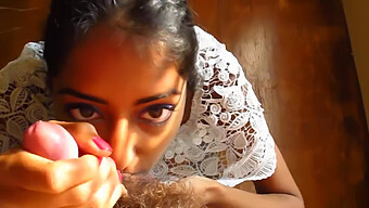 Fellation Indienne Sexy: Blowjob Heaven