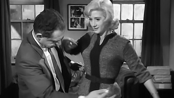 Liz Fraser'S Seductive Performance In A Classic Porn Clip