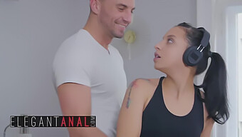 Novo Anal - Mathilde Ramos E Stirling Cooper Pela Manhã