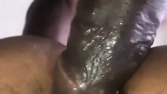 Kontol Hitam Besar: Remaja Amatir Jamaika Menyemprotkan Sperma Di Dalam Creampie