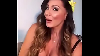 Esperanza Gomez'S Colombiaanse Charme In Haar Laatste Porno Optreden